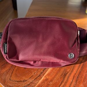 NWOT Lululemon Everywhere Belt Bag 1L Red Merlot